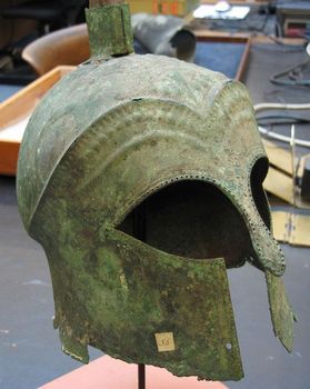 BRONZEHELMBM.JPG